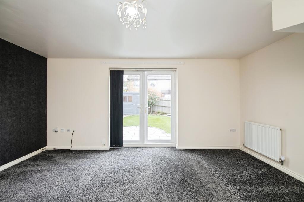 House in Sandwell, West Midlands - View 4