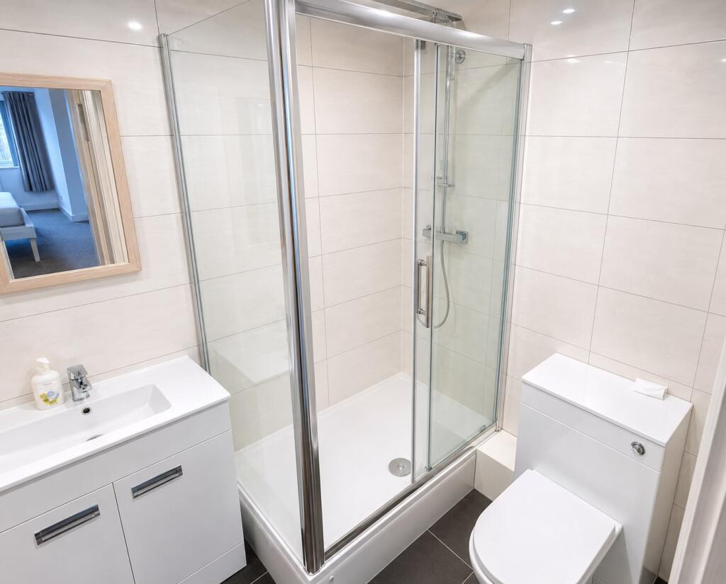 Apartment in Hove, Brighton and Hove - View 4