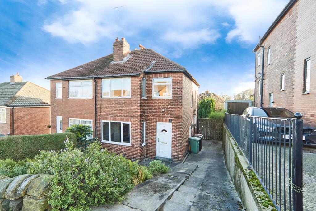 Main image of property: Cockshott Lane, Leeds, LS12
