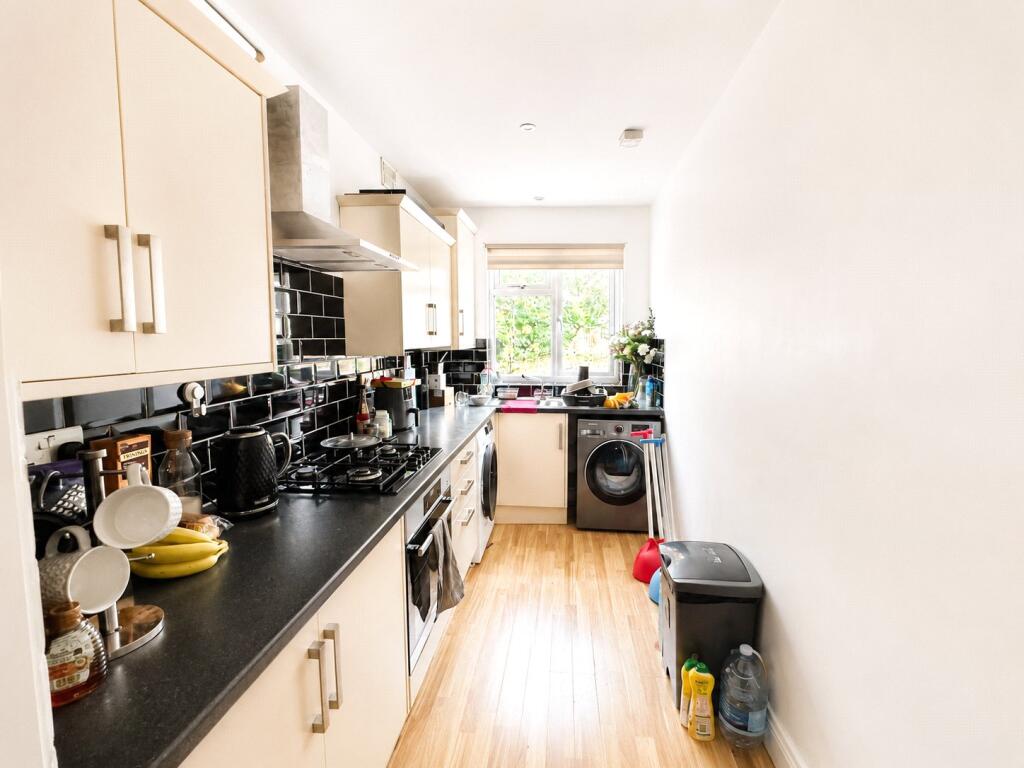 House in London - View 4