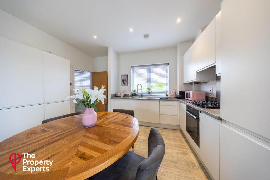 Apartment in Reading, Wokingham - More