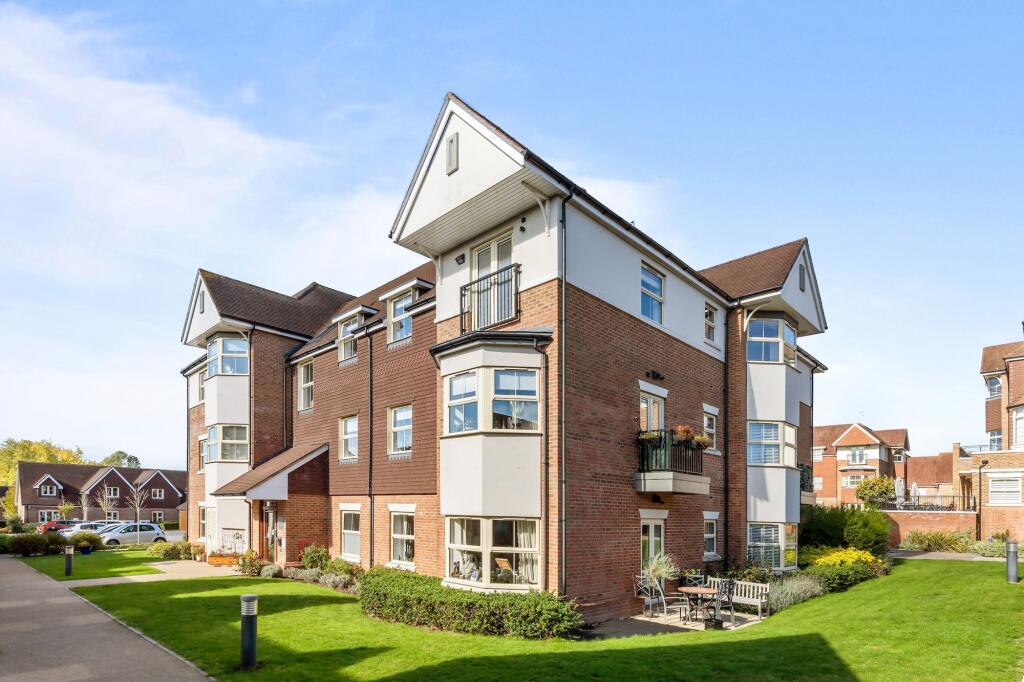 Main image of property: Durrants Drive, Faygate, RH12