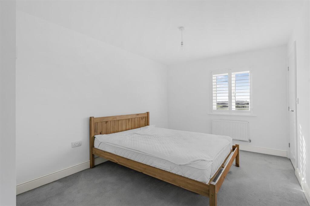 House in Truro - View 5