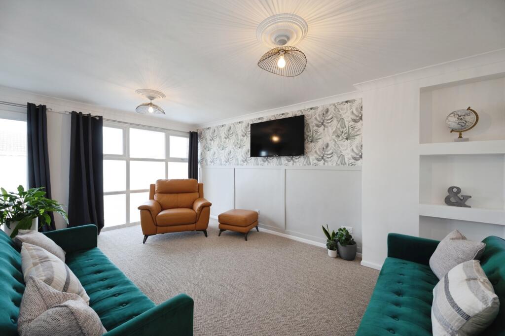 Main image of property: Sidlesham Close, Hayling Island, Hampshire, PO11