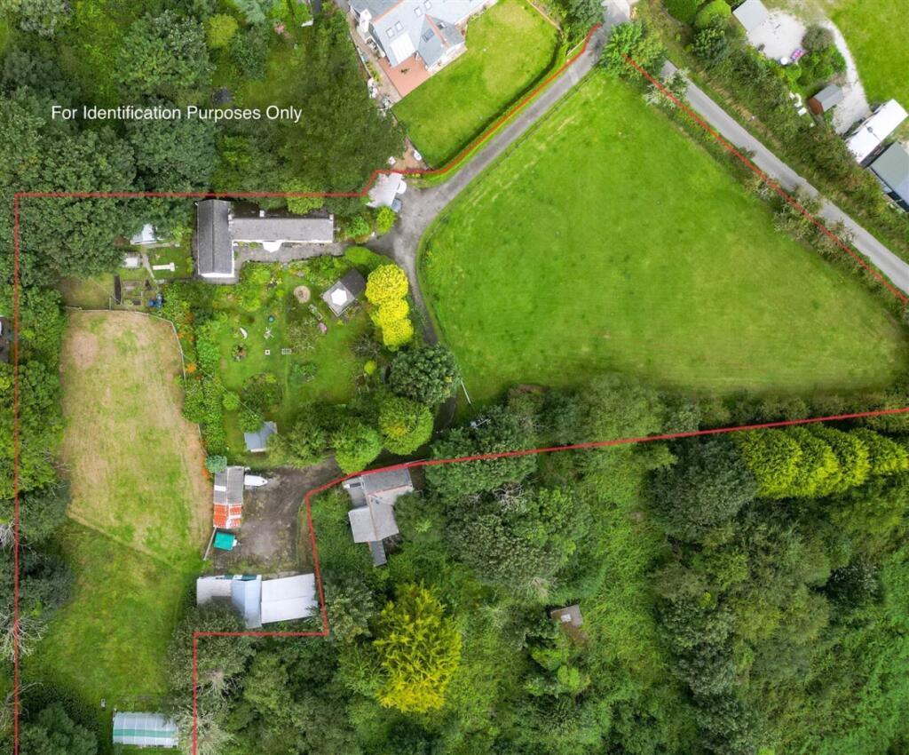 House in Truro, Carharrack - View 2