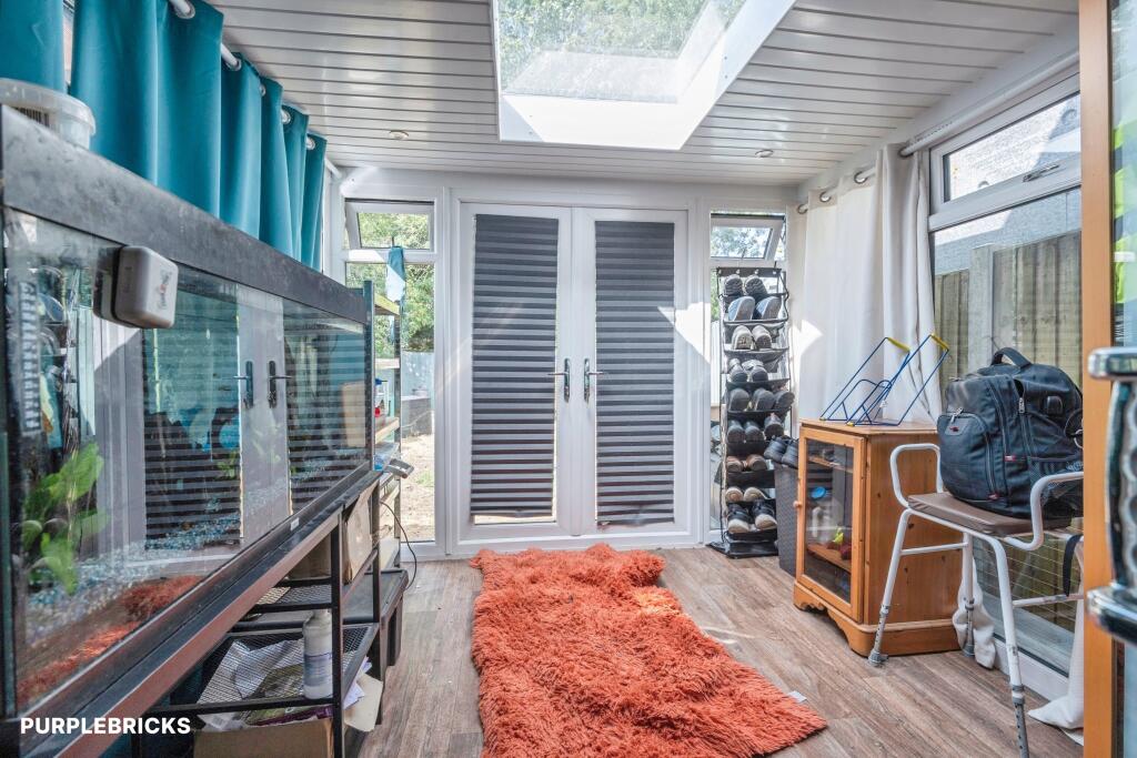 House in Mole Valley, Surrey - View 4