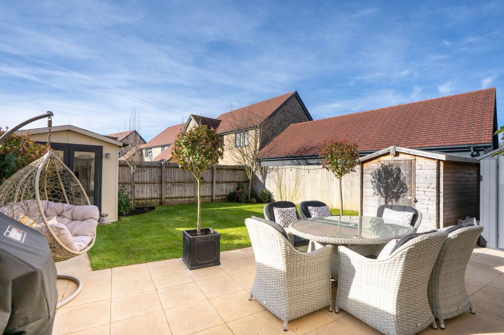 Larkfield, Great Abington, CB21 photo 4