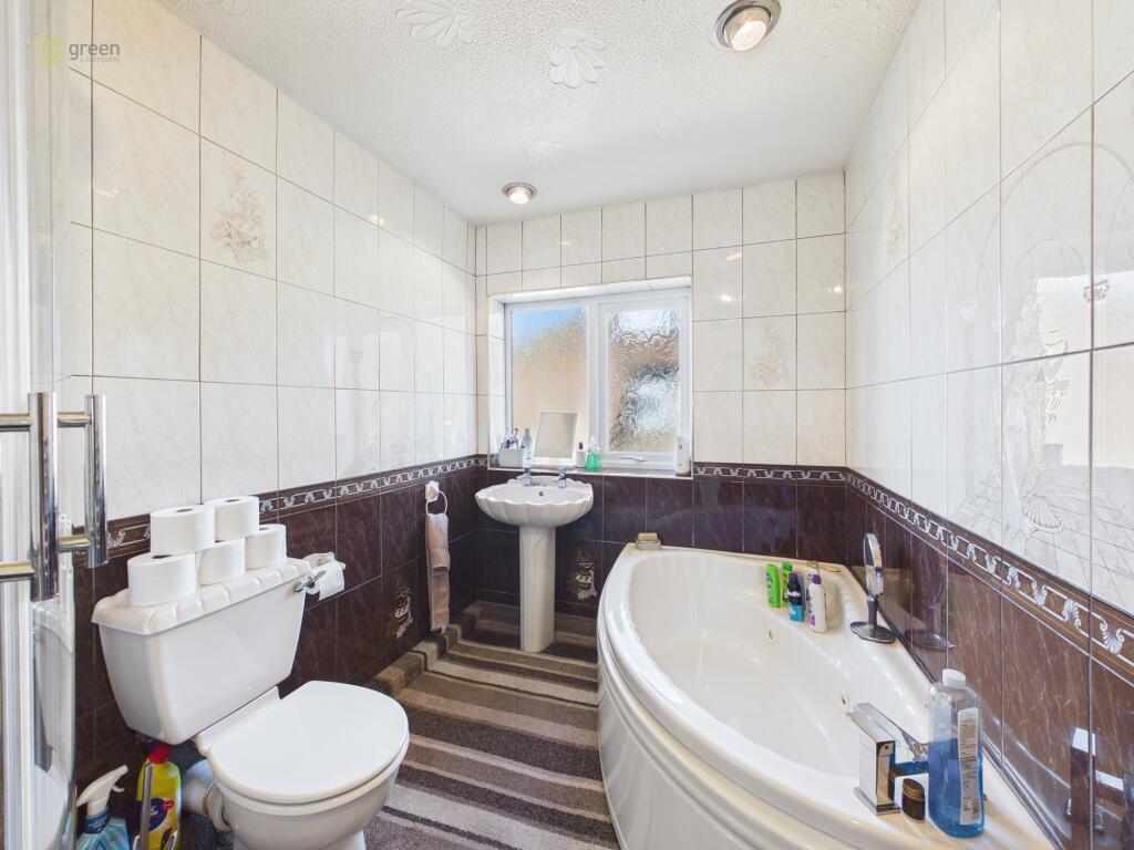 Additional image 40 of Fir Tree Close, Birmingham, B44