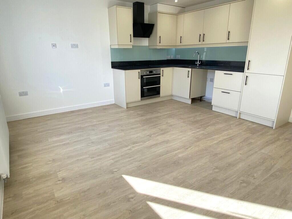 Apartment in Colchester - View 3