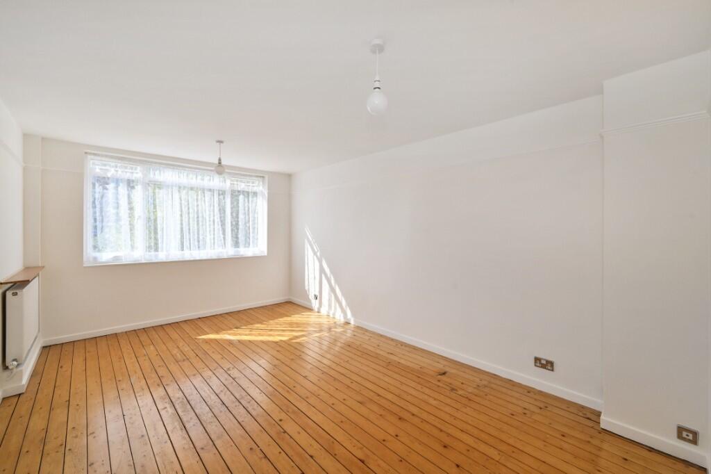 House in London - More