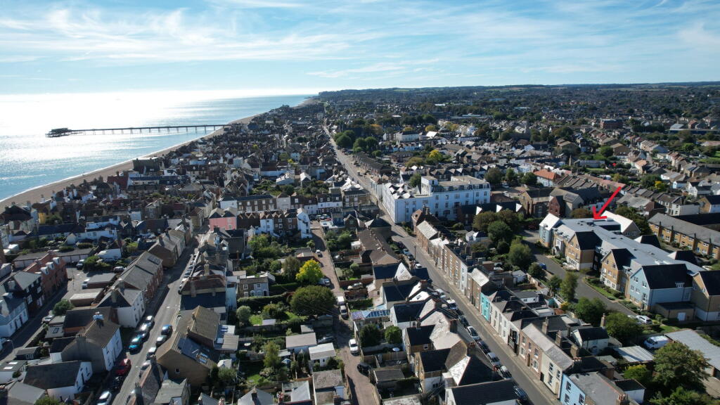 Apartment in Canterbury - View 2