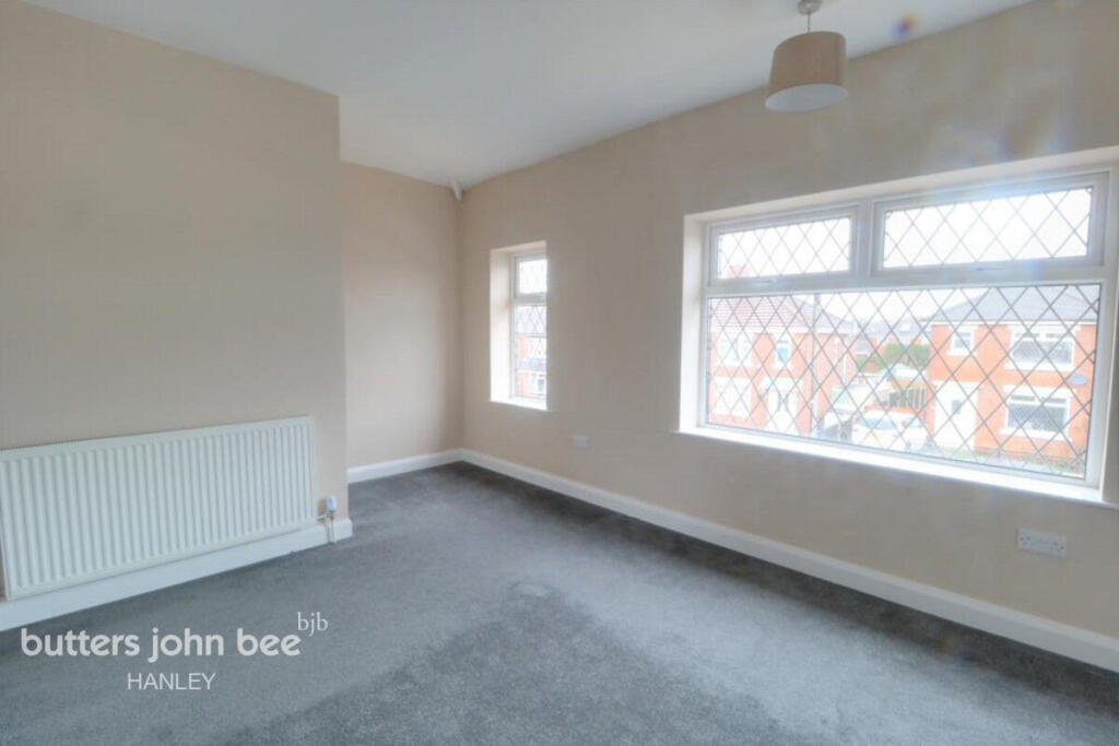 House in Stoke-on-Trent - More