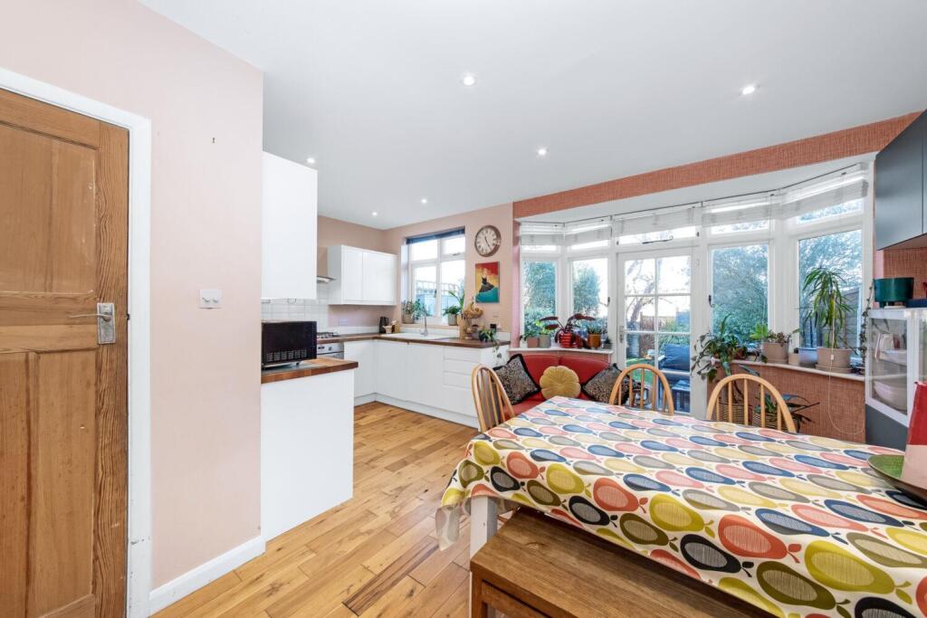 The Peak, Sydenham, London, SE26 photo 4