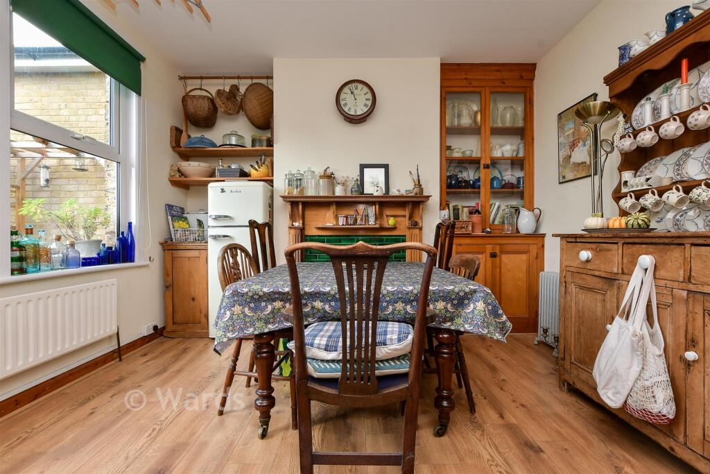 Dane Crescent, Ramsgate, Kent photo 3