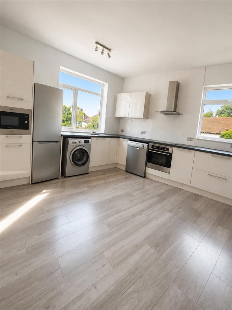 Apartment in Brighton - View 3
