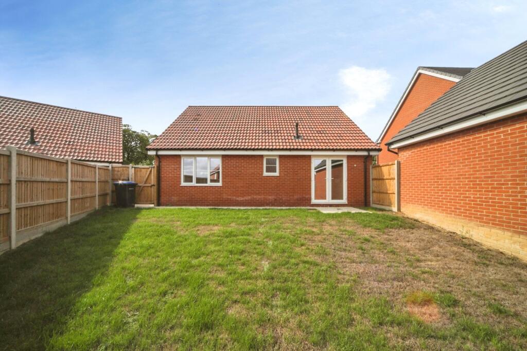 House in Ipswich - View 5