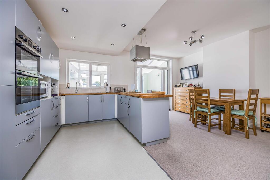 House in Portsmouth, Copnor - View 3