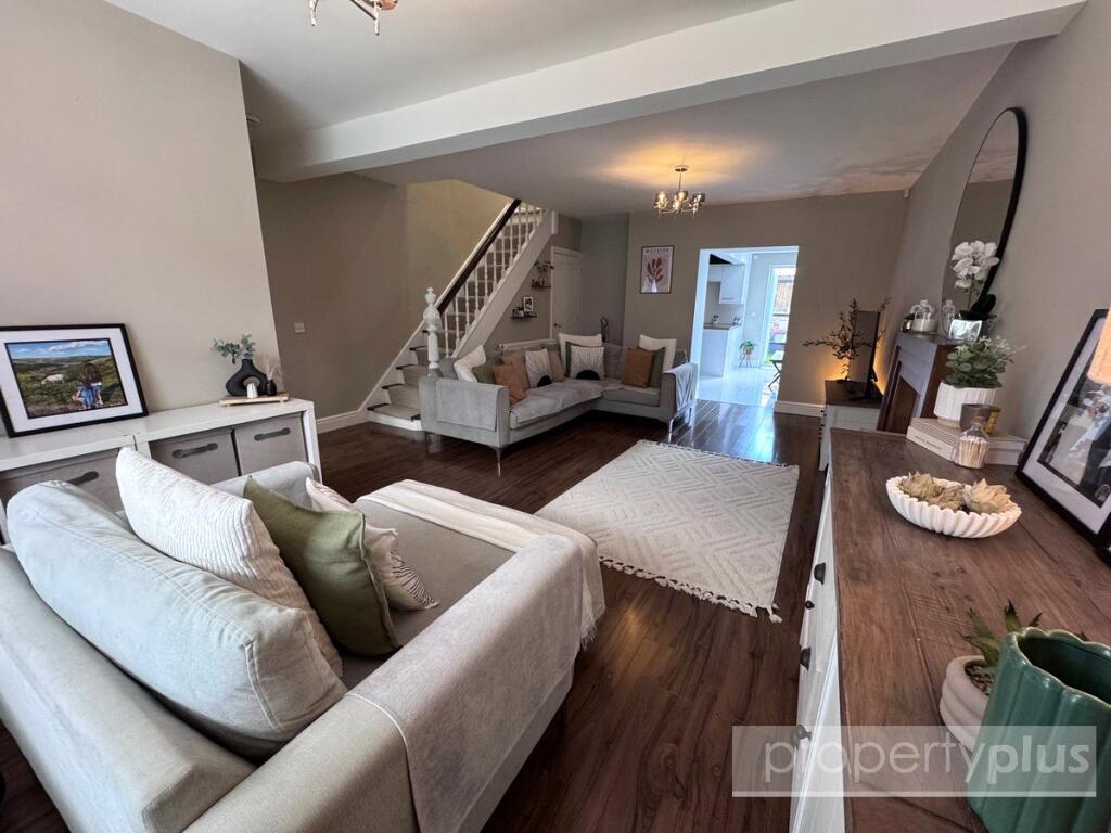 House in Cardiff, Treorchy - View 3
