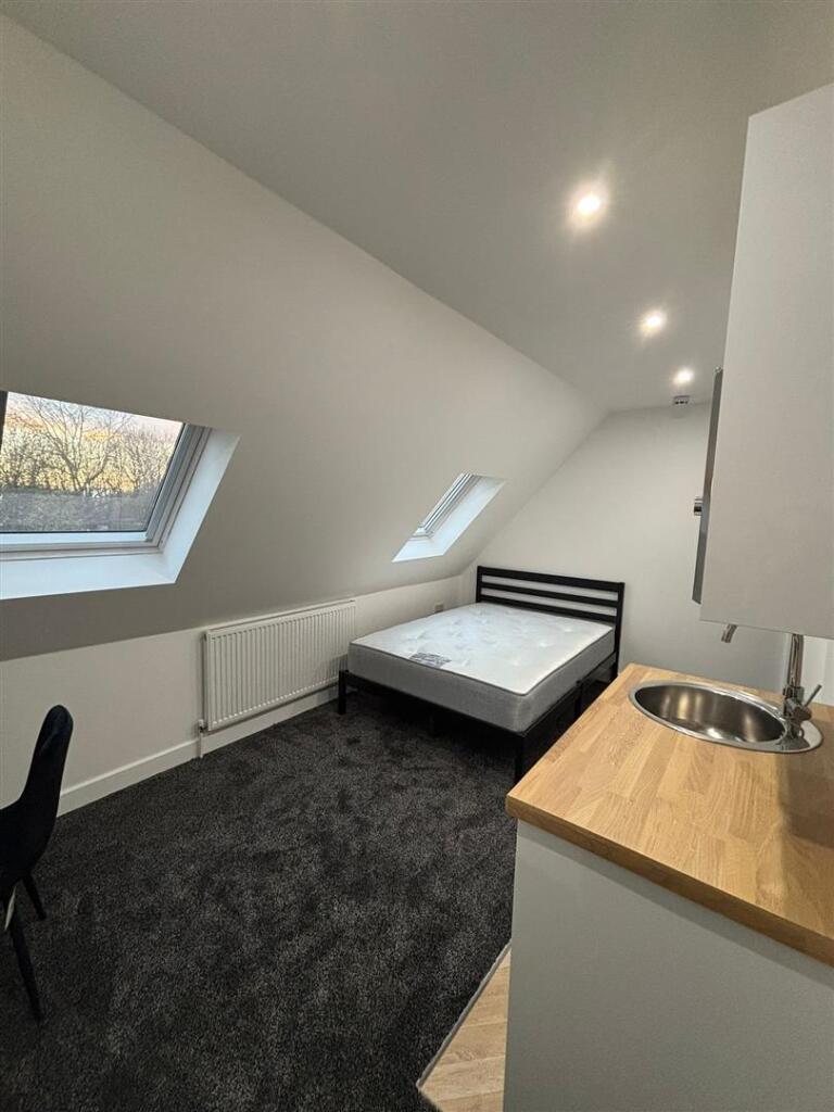 Main image of property: R7 , 78 Charter Avenue, Coventry