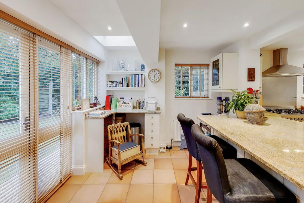 Main image of property: Beeches Drive, Farnham Common, Slough, SL2