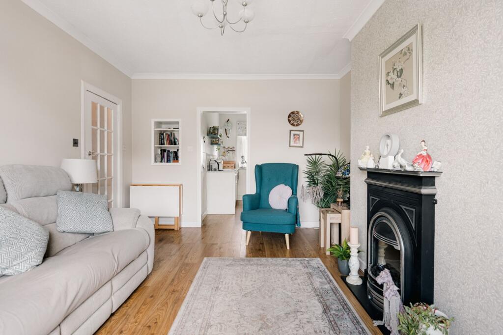 Apartment in Glasgow, Low Knightswood, Knightswood - View 5