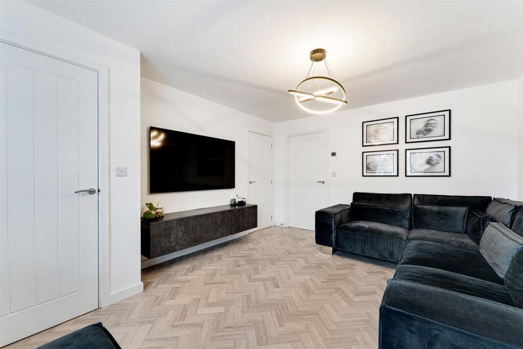 House in Knowsley, Prescot - View 4