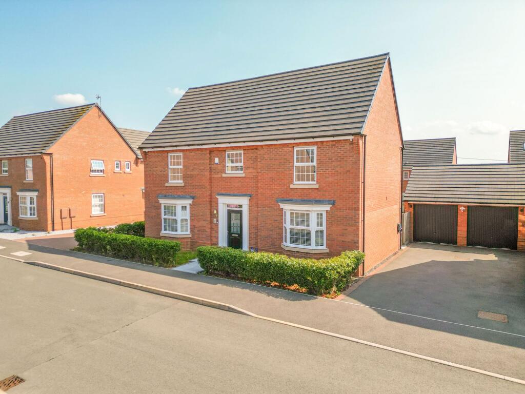 Main image of property: Tweed Way, Nuneaton, CV11