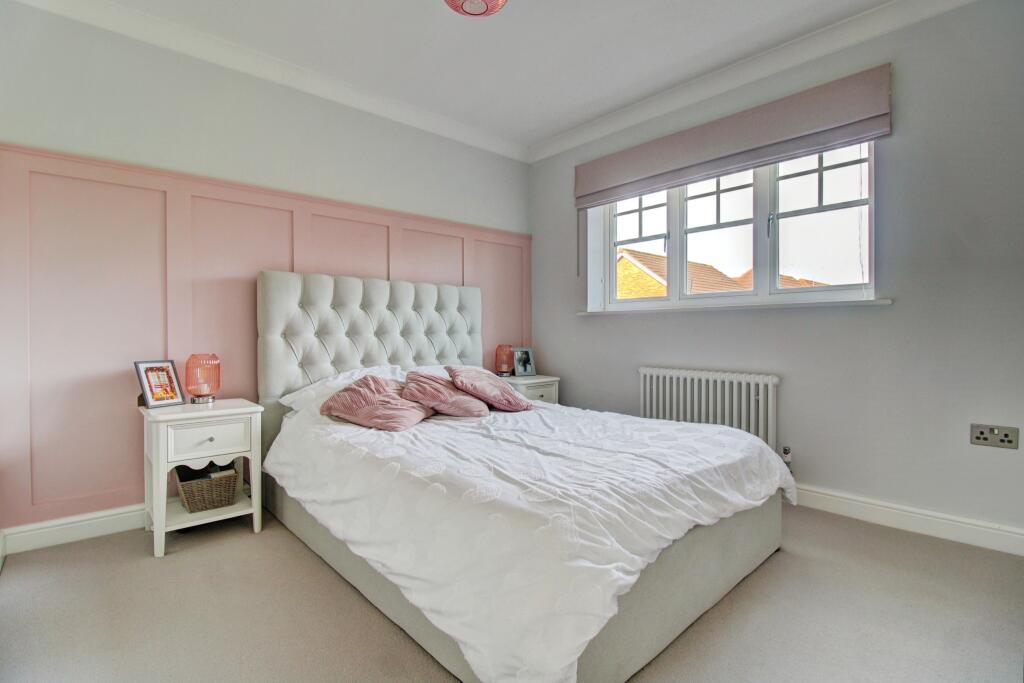 Additional image 11 of Ascot Drive, Tamworth, B77