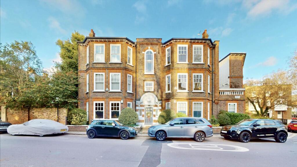 Main image of property: South Grove, Highgate, N6
