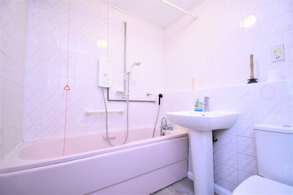 Apartment in Dartford - More