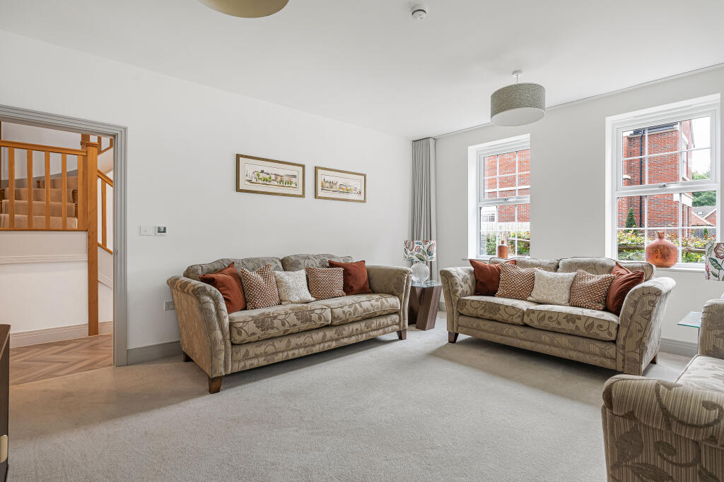 House in Stevenage - View 3