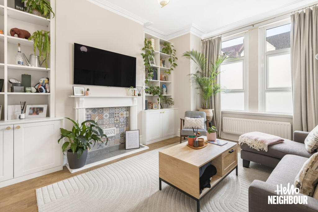 Main image of property: Nova Road, Croydon, CR0