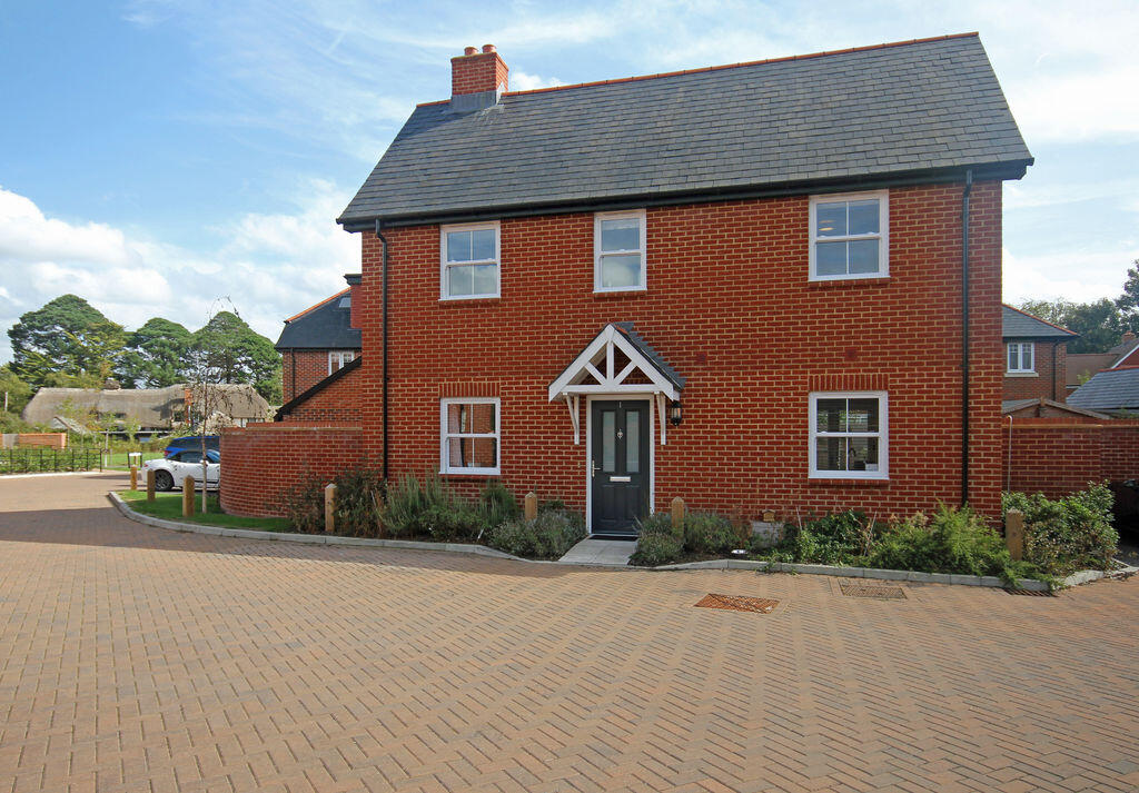 Main image of property: Mallard Close, Fordingbridge