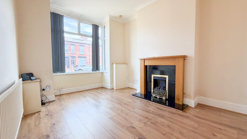 House in Stockport, Greater Manchester - View 3