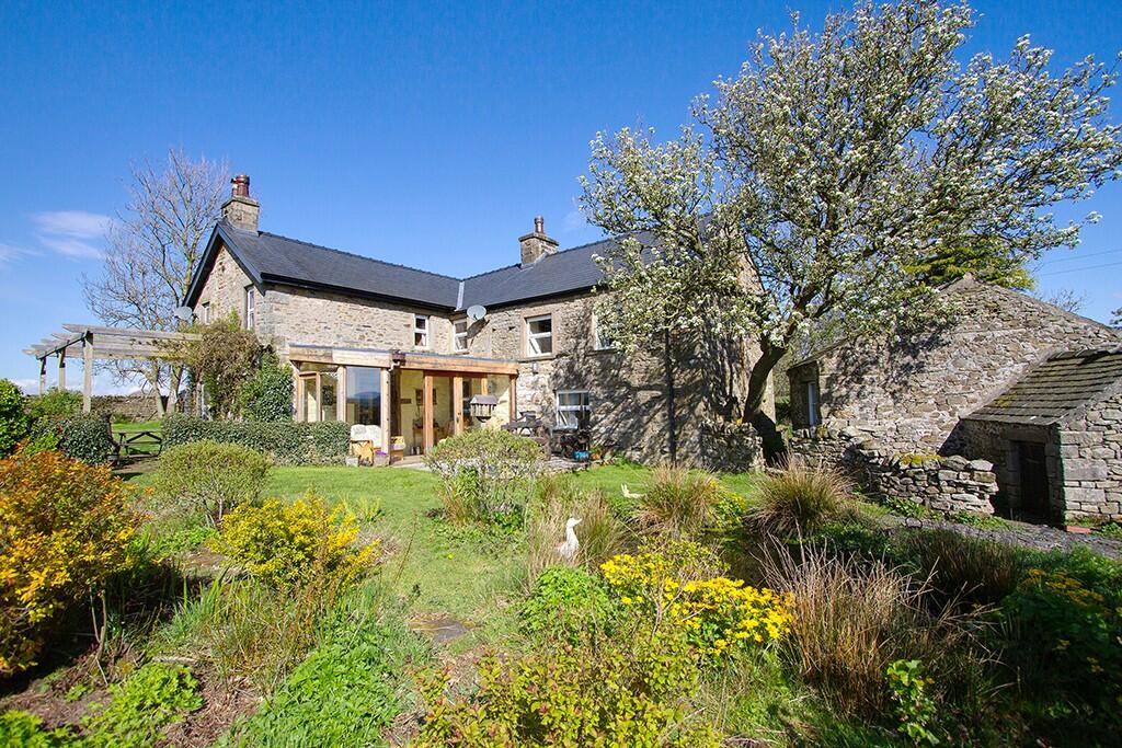 Main image of property: MEREGILL, BENTHAM, LA2 7AN