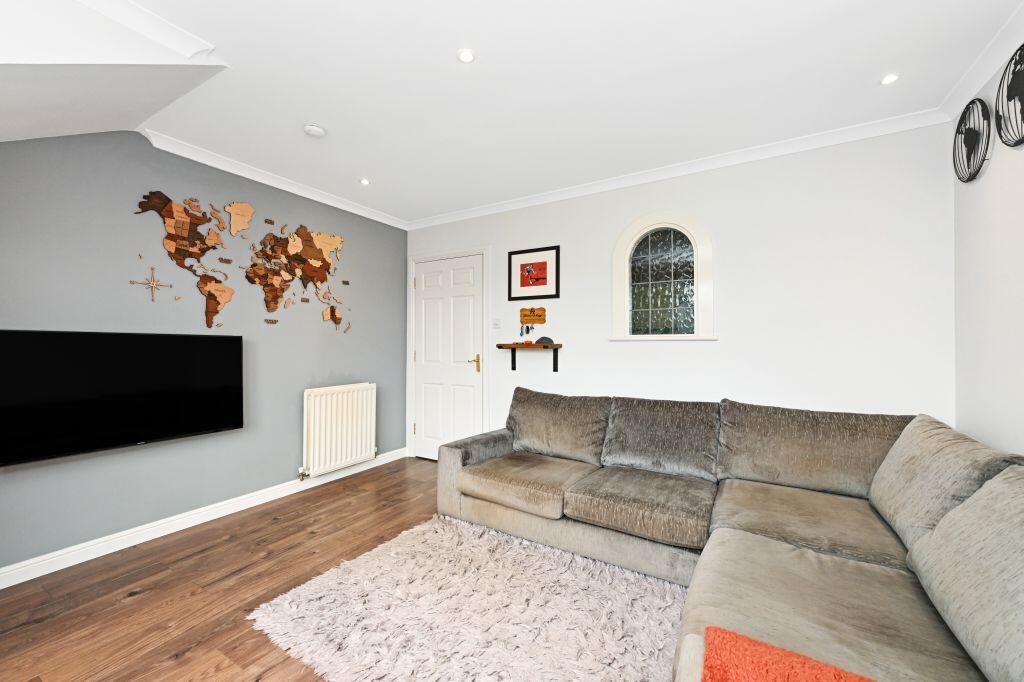 Apartment in Edinburgh - View 3