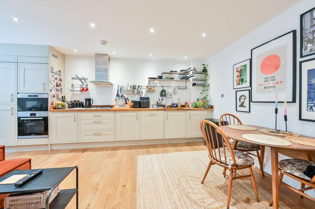 Main image of property: Mundania Road, East Dulwich, London, SE22