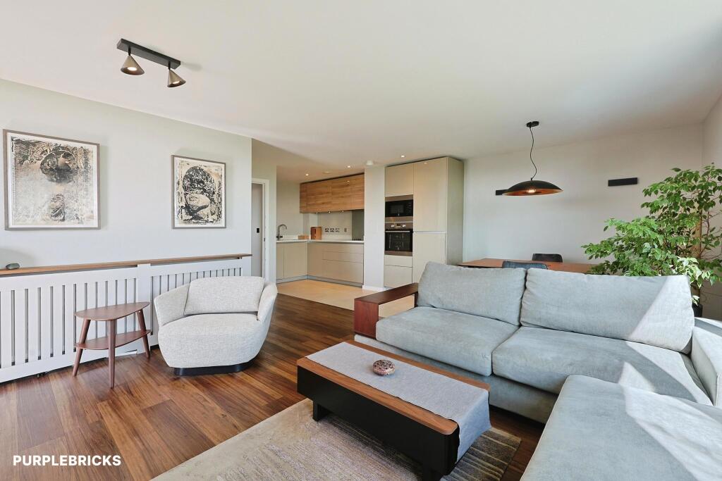 Apartment in London - View 5