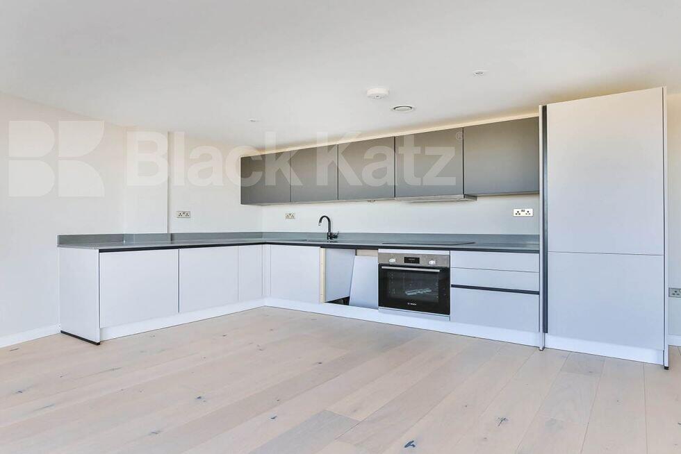 Apartment in London - View 2