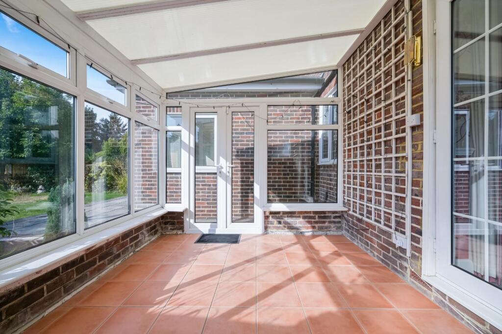 House in Kingston upon Thames - View 4
