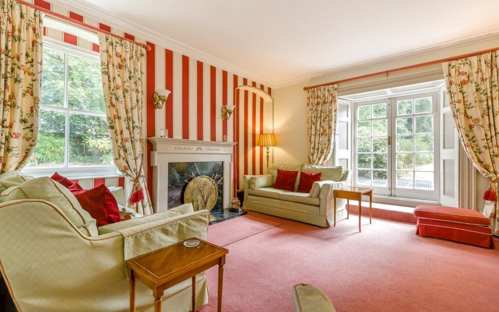 House in Norwich, The Mallards, Brundall - More
