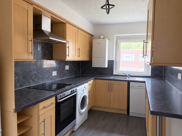Kingsmere, London Road, Preston, Brighton, Brighton & Hove photo 3
