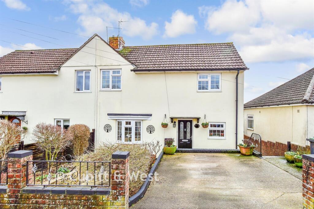 Main image of property: New Road, Havant, Hampshire