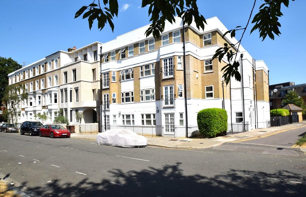 Main image of property: Hammersmith W6