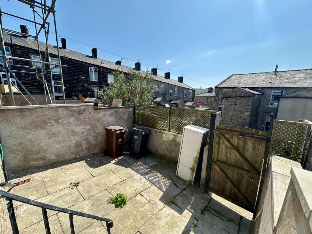 House in Blackburn - View 4