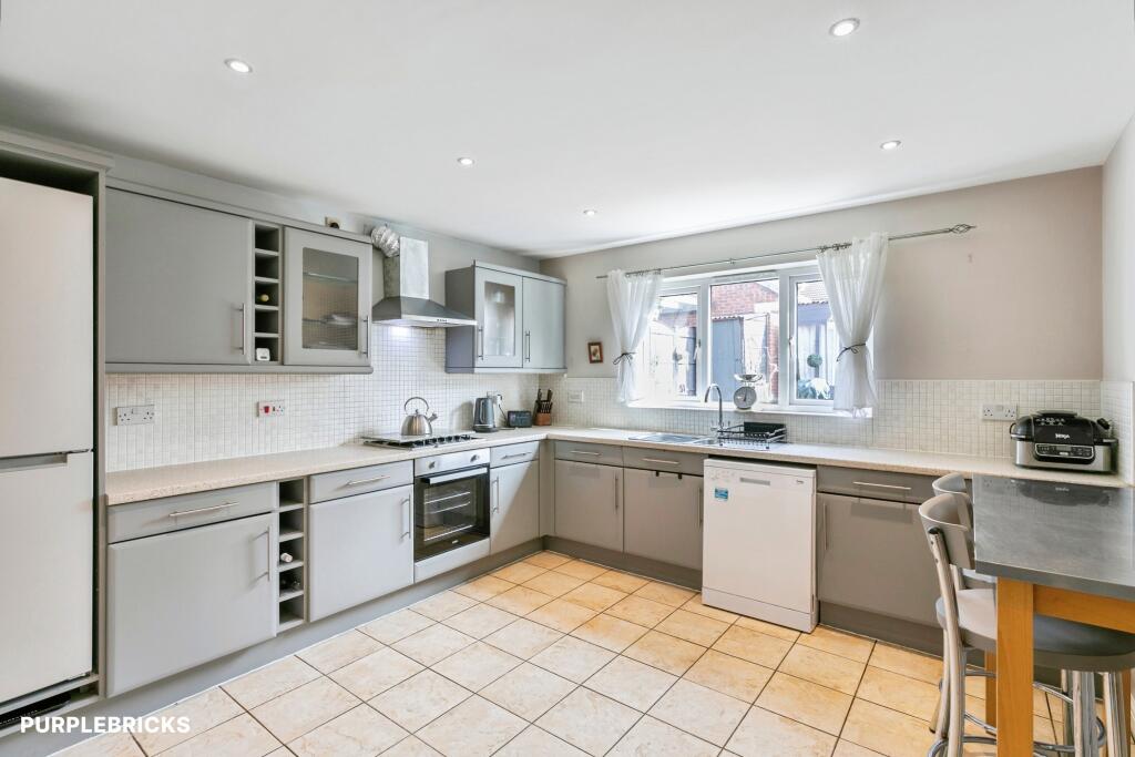House in Sheffield - View 4