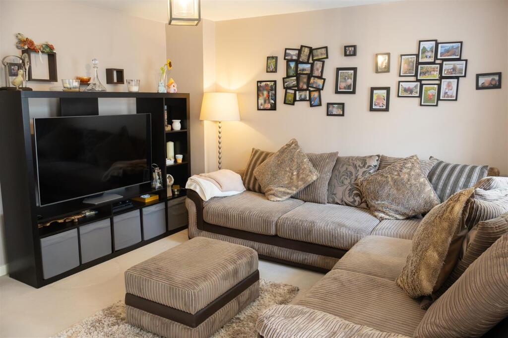 House in Durham - View 2