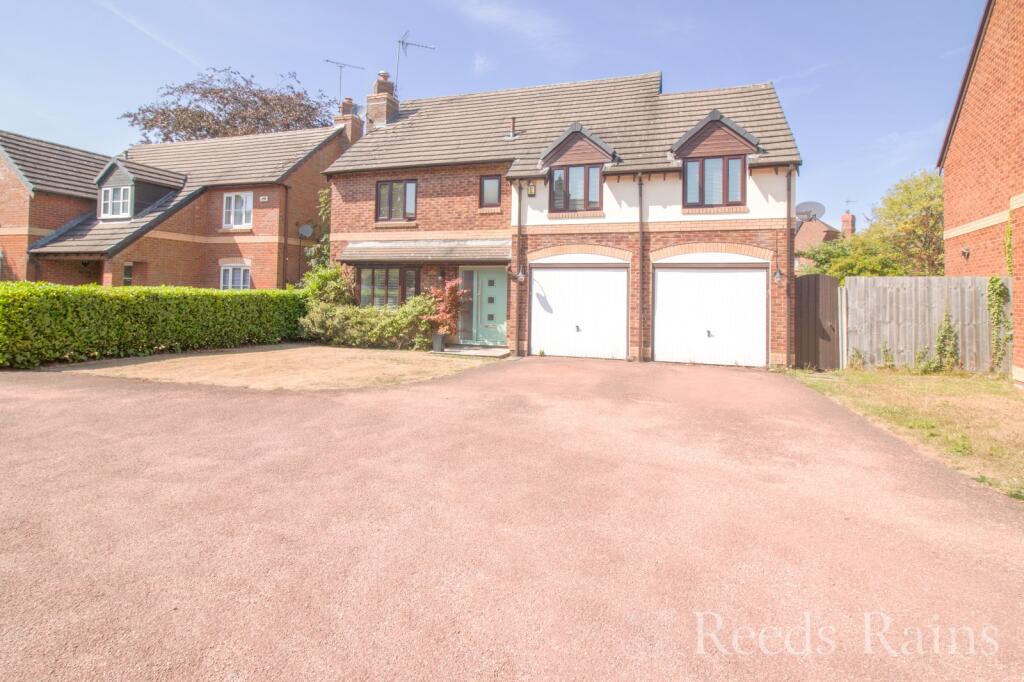 Main image of property: Roxburgh Road, Little Sutton, Ellesmere Port, Cheshire, CH66