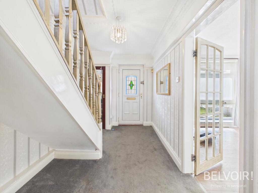 House in Liverpool, Knowsley - More