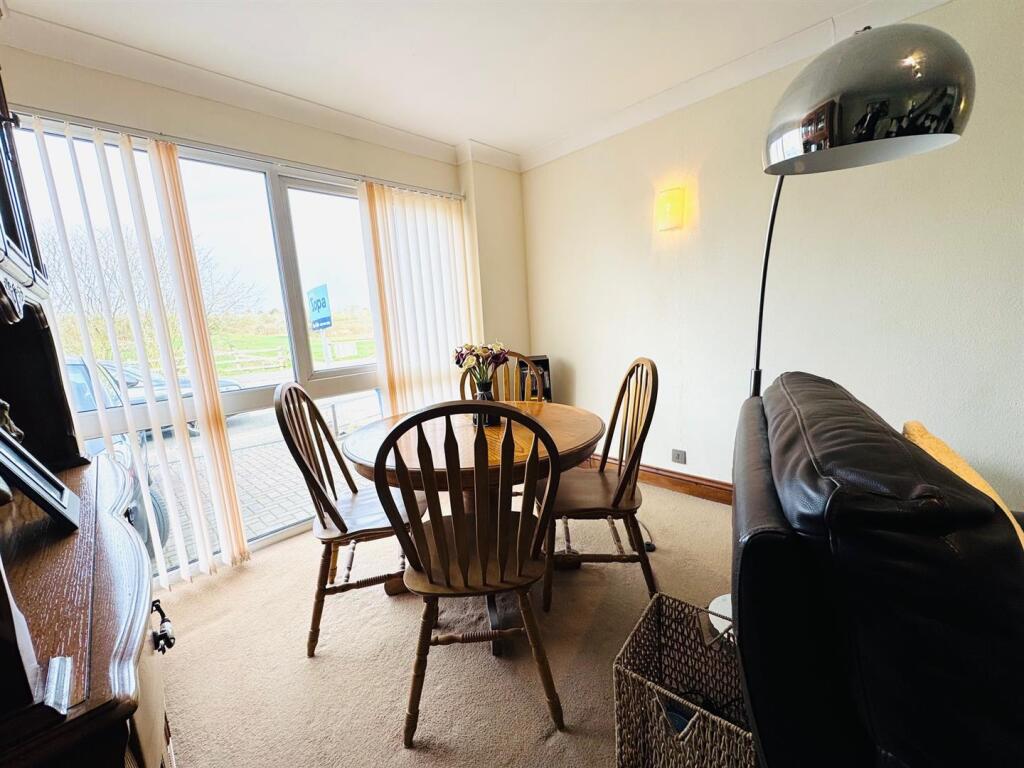 House in Ipswich - View 5